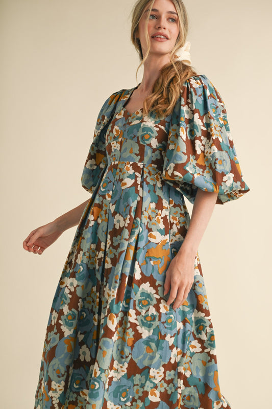 Bubble Sleeve Scalloped Midi Dress